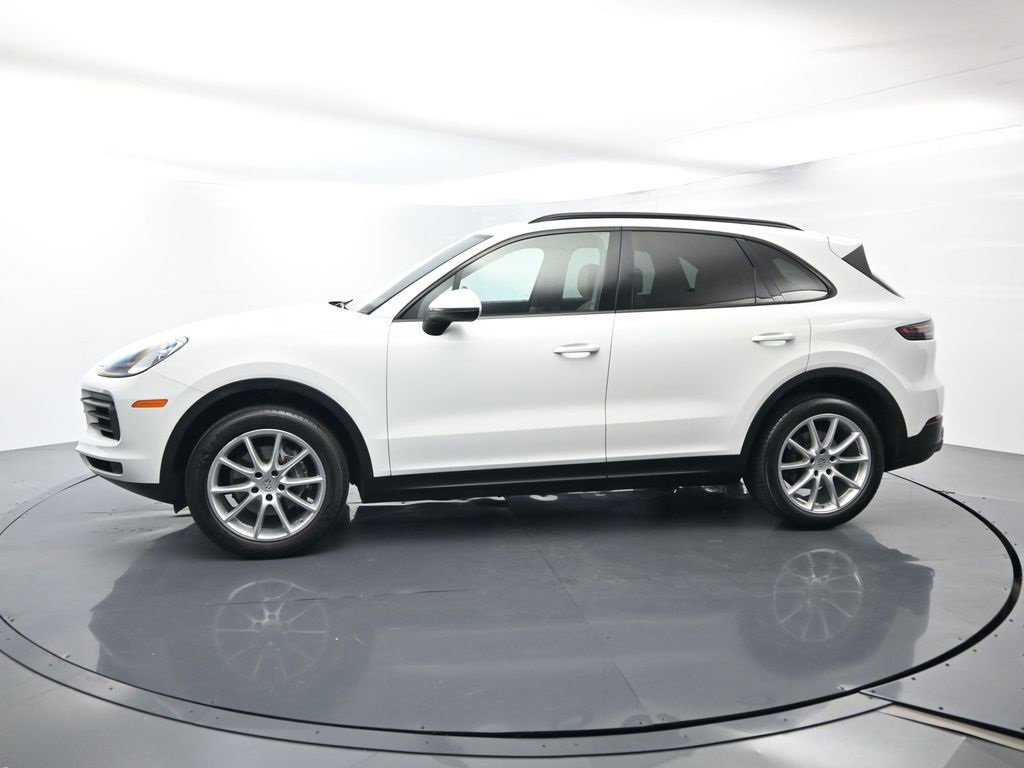 Used 2019 Porsche Cayenne image 2