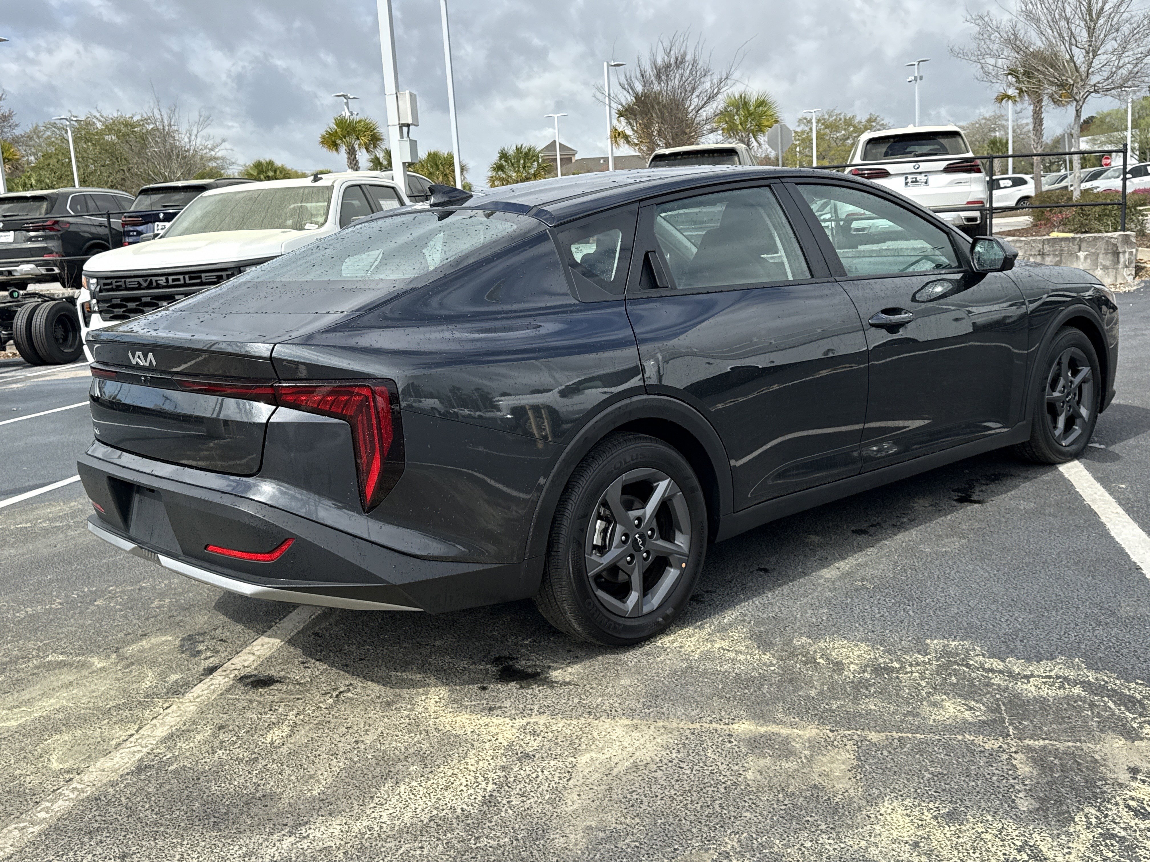 Used 2025 Kia K4 LXS image 18