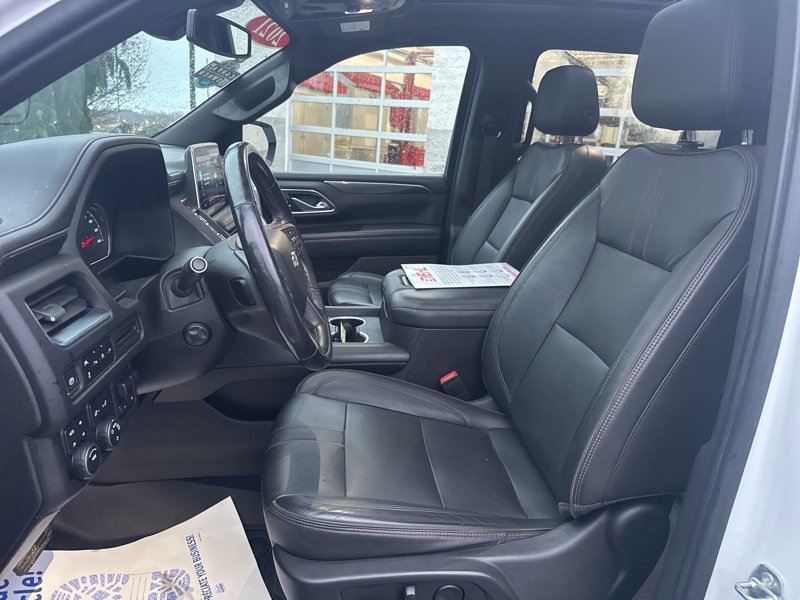 Used 2021 Chevrolet Suburban RST w/ Luxury Package image 21