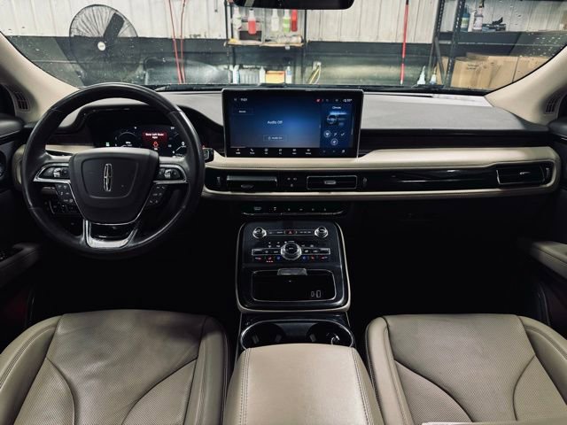 Used 2022 Lincoln Nautilus Reserve w/ Equipment Group 201A image 25