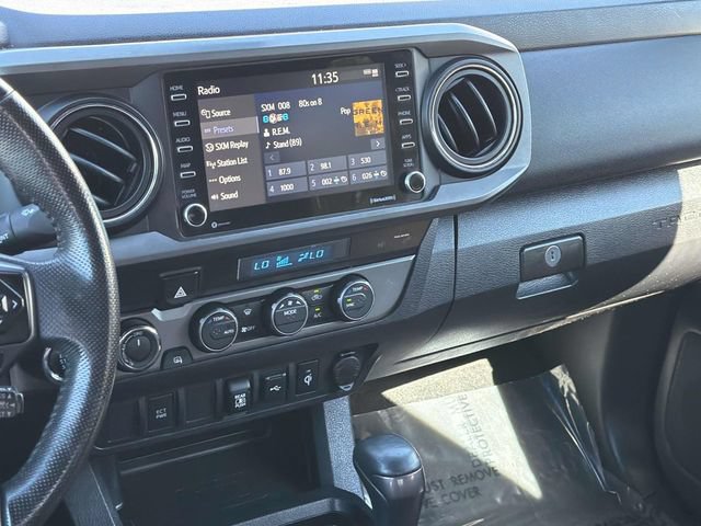 Used 2022 Toyota Tacoma TRD Sport AWD/4WD image 10