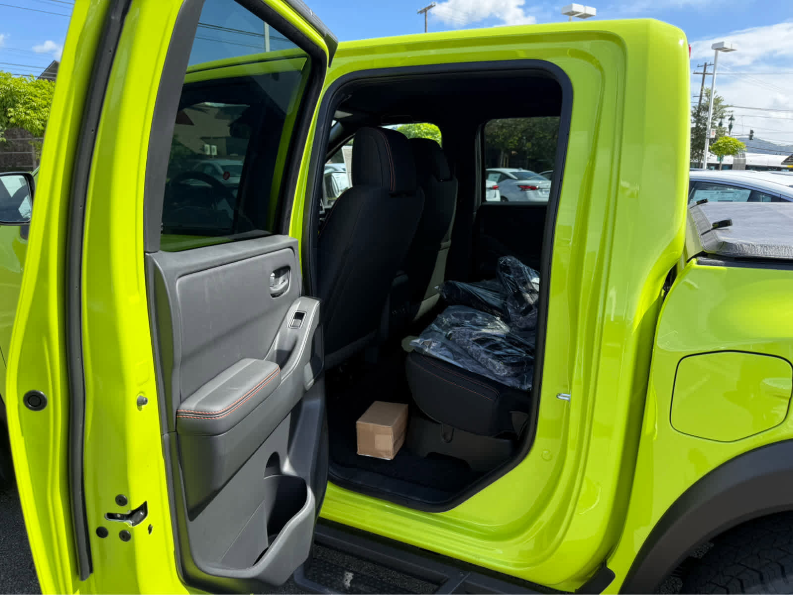 New 2026 Nissan Frontier PRO-4X image 9