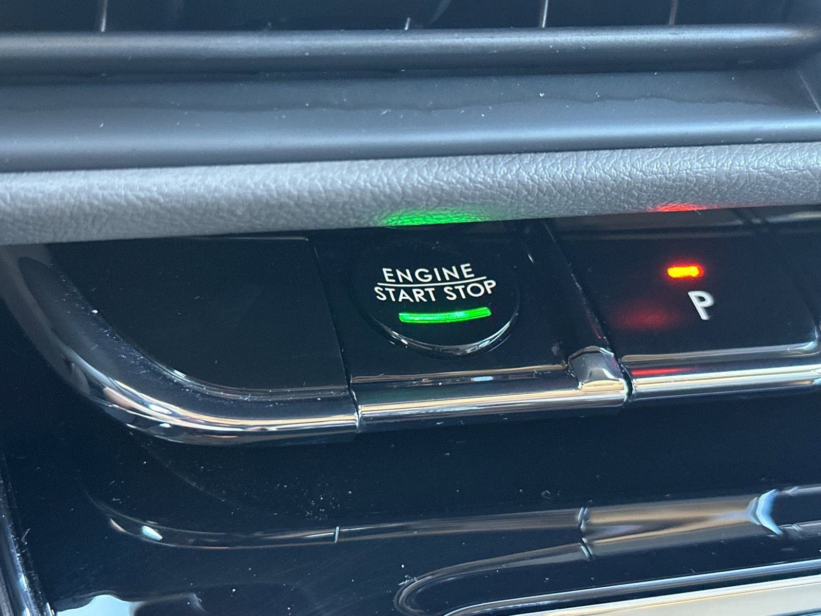 Used 2023 Lincoln Corsair Reserve image 26