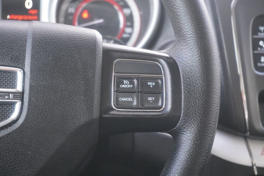 Used 2020 Dodge Journey SE FWD image 15