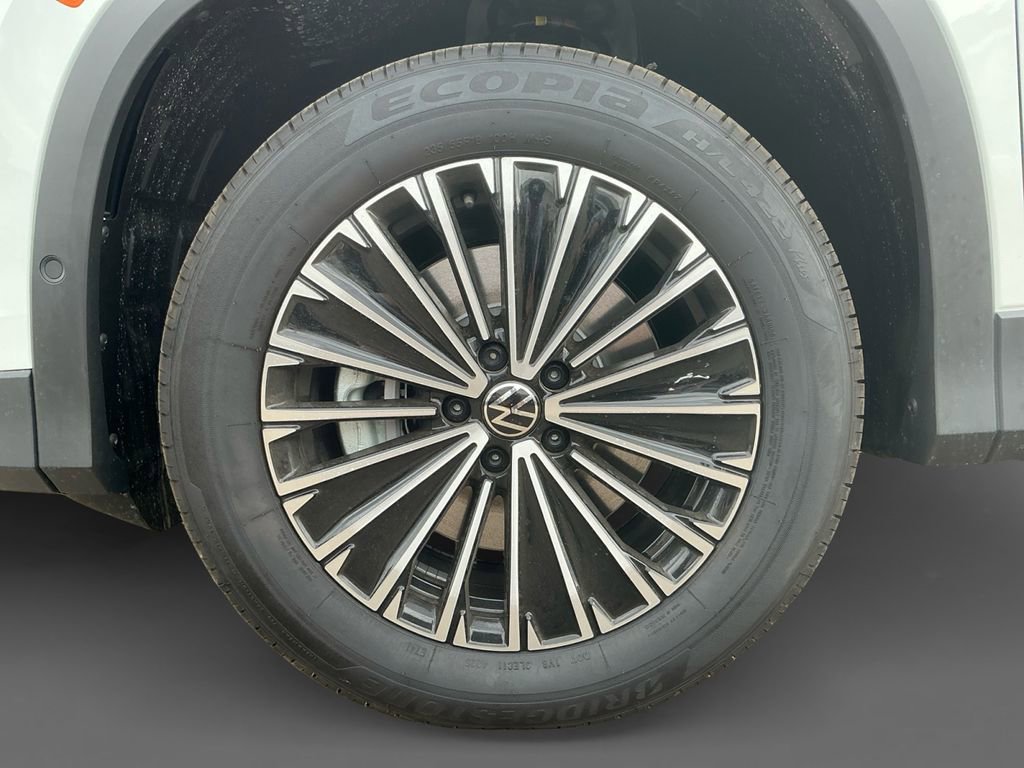 New 2026 Volkswagen Tiguan S AWD/4WD image 14