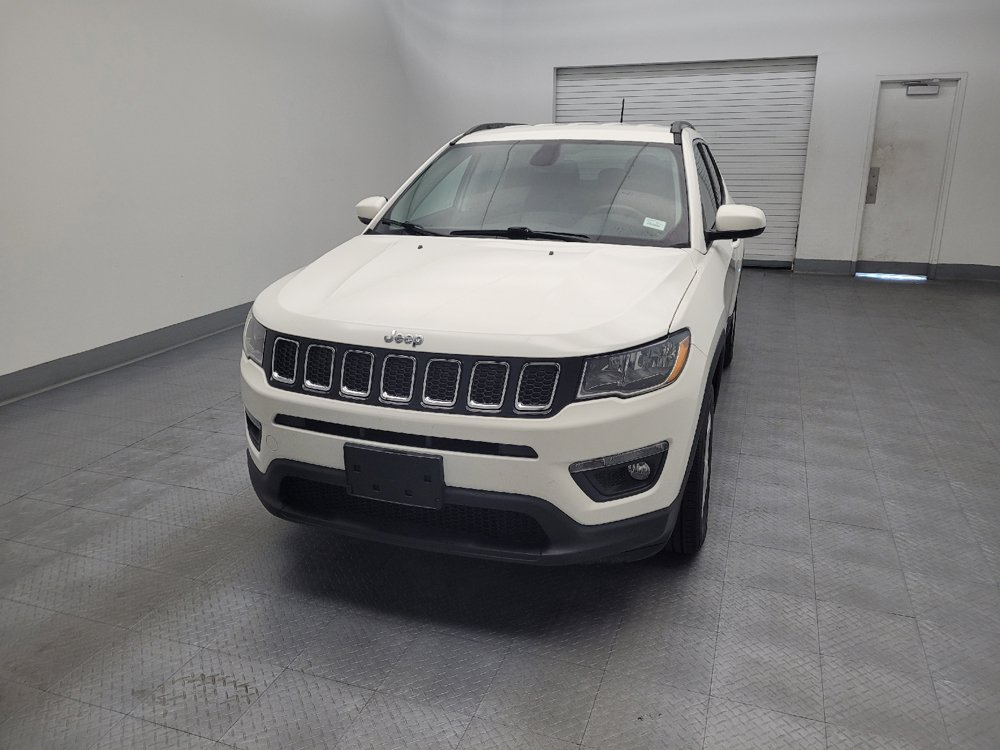 Used 2018 Jeep Compass Latitude w/ Safe & Security Group AWD/4WD image 15