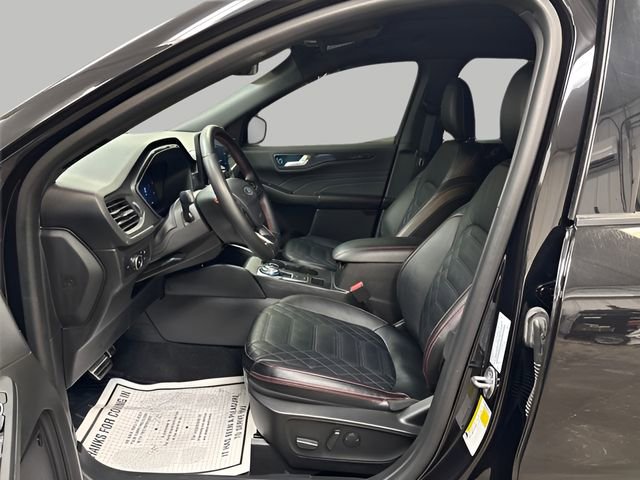 Used 2023 Ford Escape ST-Line Elite w/ Premium Technology Package image 9