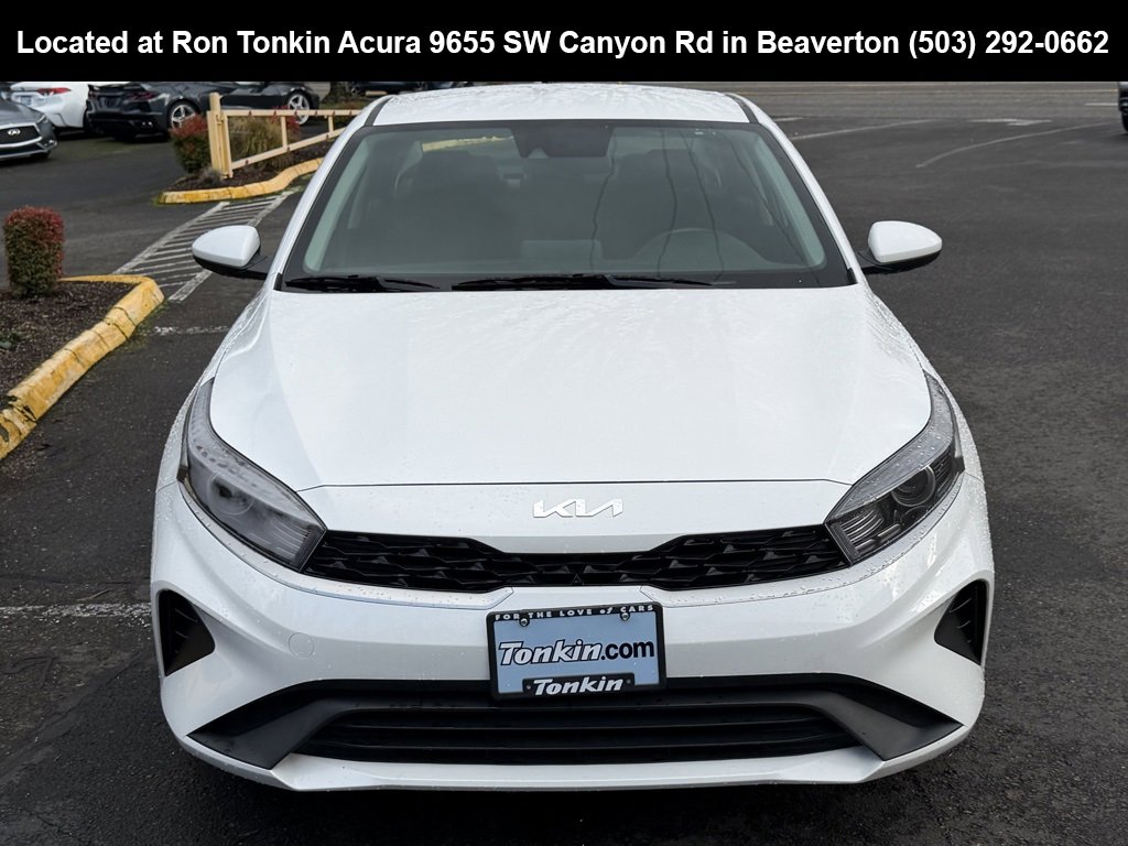 Used 2024 Kia Forte LXS image 3