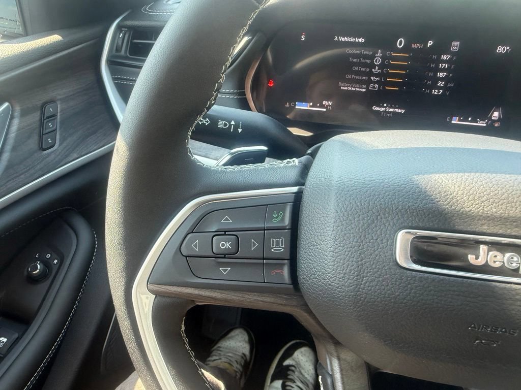 New 2026 Jeep Grand Cherokee L Limited AWD/4WD image 19