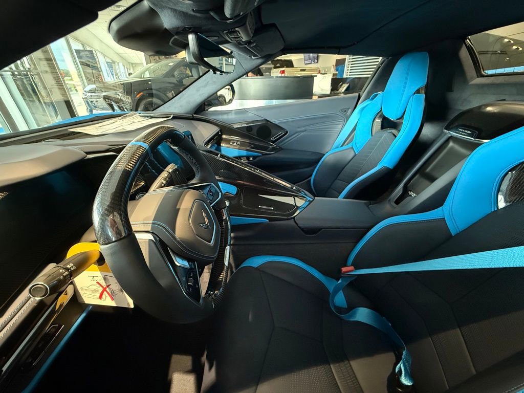 New 2025 Chevrolet Corvette Z06 image 8