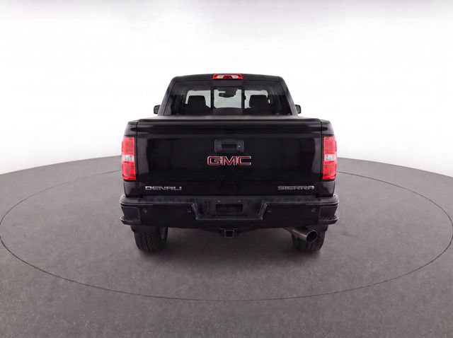 Used 2019 GMC Sierra 2500 Denali w/ Duramax Plus Package AWD/4WD image 7