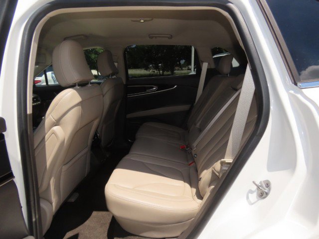 Certified 2023 Lincoln Nautilus FWD w/ Premium Package image 19