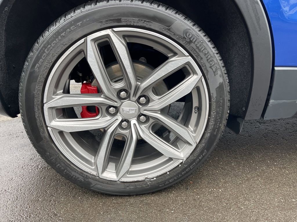 Used 2021 Cadillac XT4 Sport w/ Cold Weather Package AWD/4WD image 10
