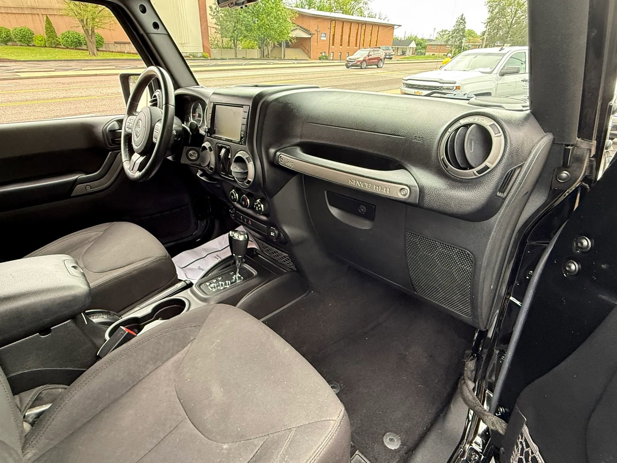 Used 2016 Jeep Wrangler Sport w/ Quick Order Package 24S AWD/4WD image 22