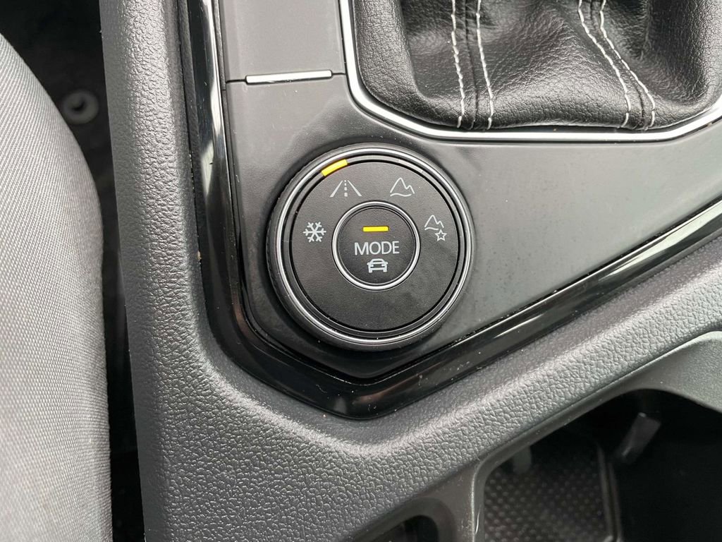 Used 2023 Volkswagen Taos S image 41