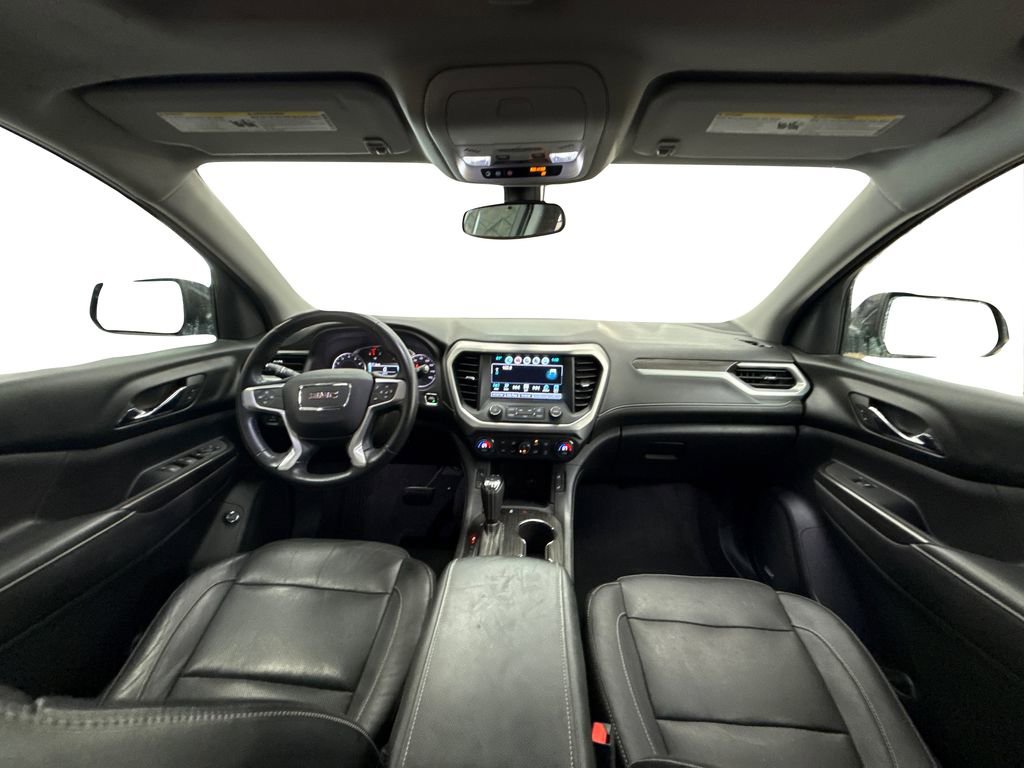 Used 2017 GMC Acadia SLT w/ LPO, Floor Liner Package image 18