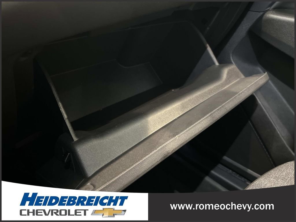 Certified 2024 Chevrolet Equinox LT w/ LPO, Floor Liner Package image 26