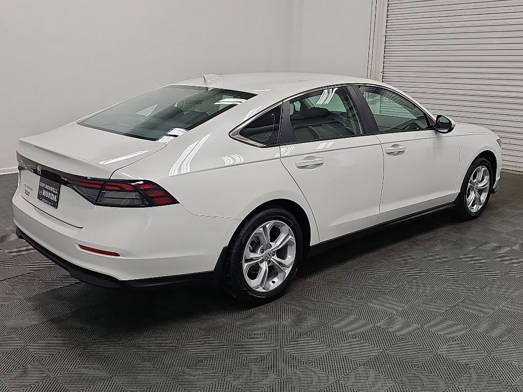 New 2026 Honda Accord LX image 8