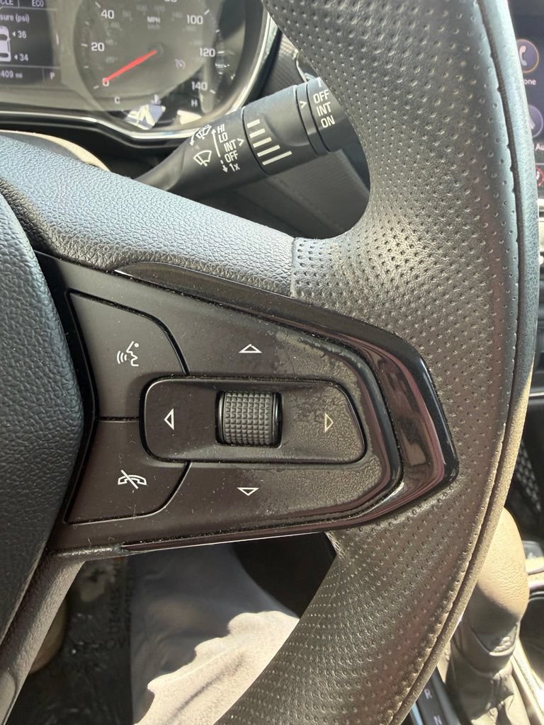 Used 2022 Chevrolet TrailBlazer LT w/ Convenience Package FWD image 25