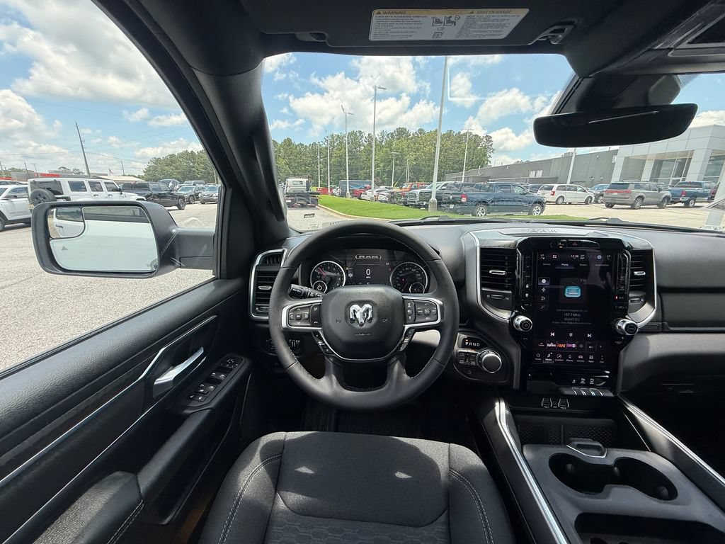 New 2026 RAM 1500 Big Horn AWD/4WD image 14