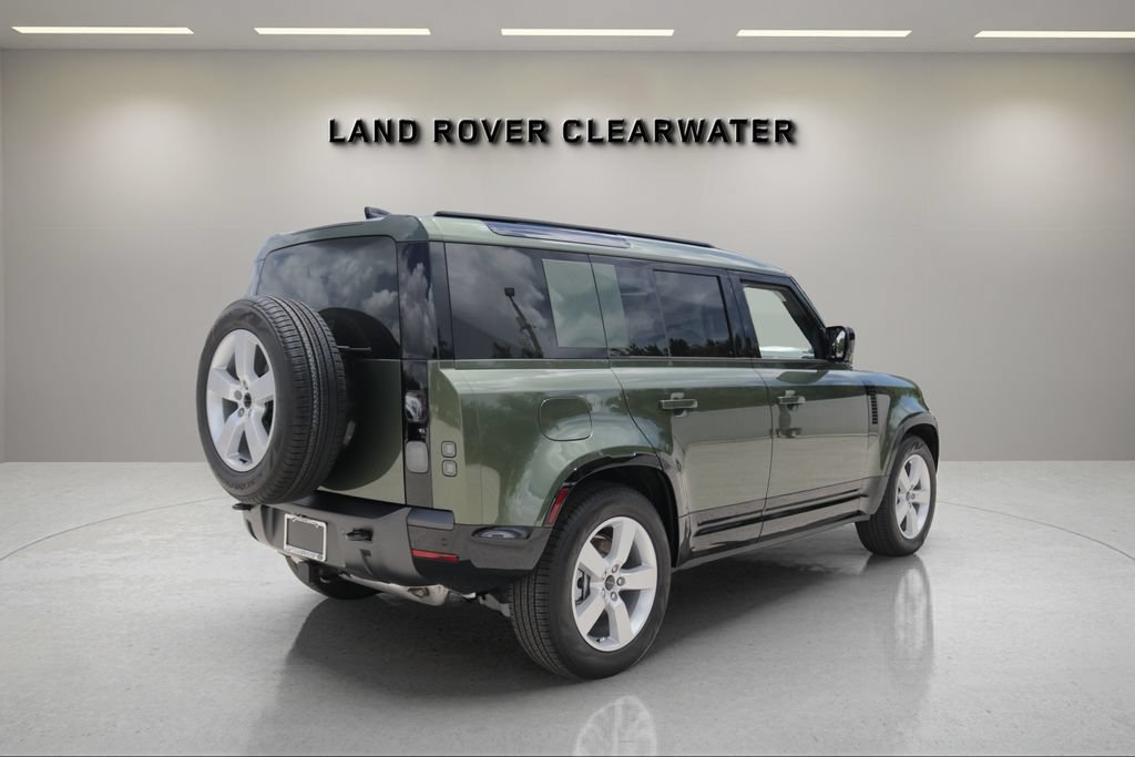 New 2026 Land Rover Defender 110 X-Dynamic SE AWD/4WD image 5
