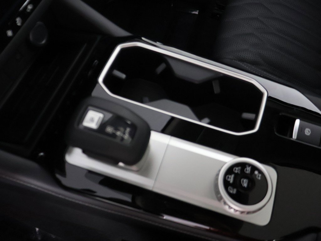 New 2026 Mitsubishi Outlander SEL image 54