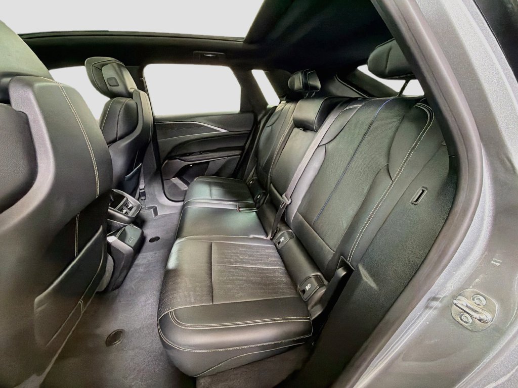 Certified 2024 Cadillac Lyriq Sport AWD/4WD image 27