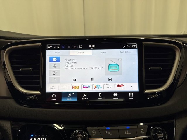 New 2026 Chrysler Voyager LX image 19
