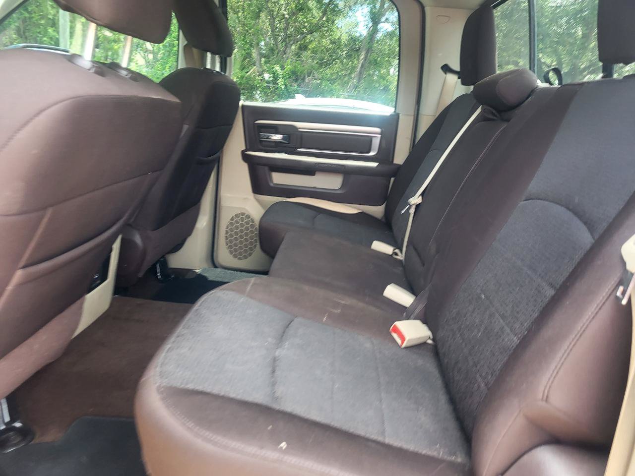 Used 2016 RAM 1500 Big Horn RWD image 28