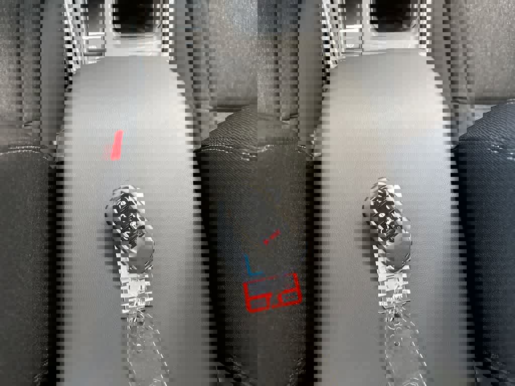 Certified 2025 Honda Accord SE image 36