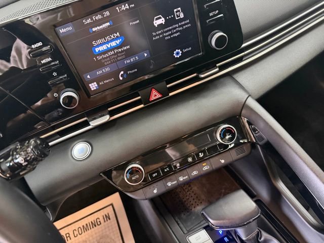 Used 2022 Hyundai Elantra SEL w/ Convenience Package image 27