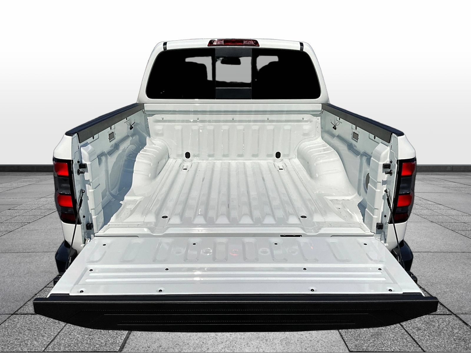 New 2026 Nissan Frontier S AWD/4WD image 6