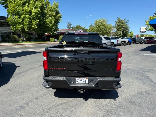 Used 2021 Chevrolet Silverado 1500 Custom w/ LPO, Dark Essentials Package RWD image 7