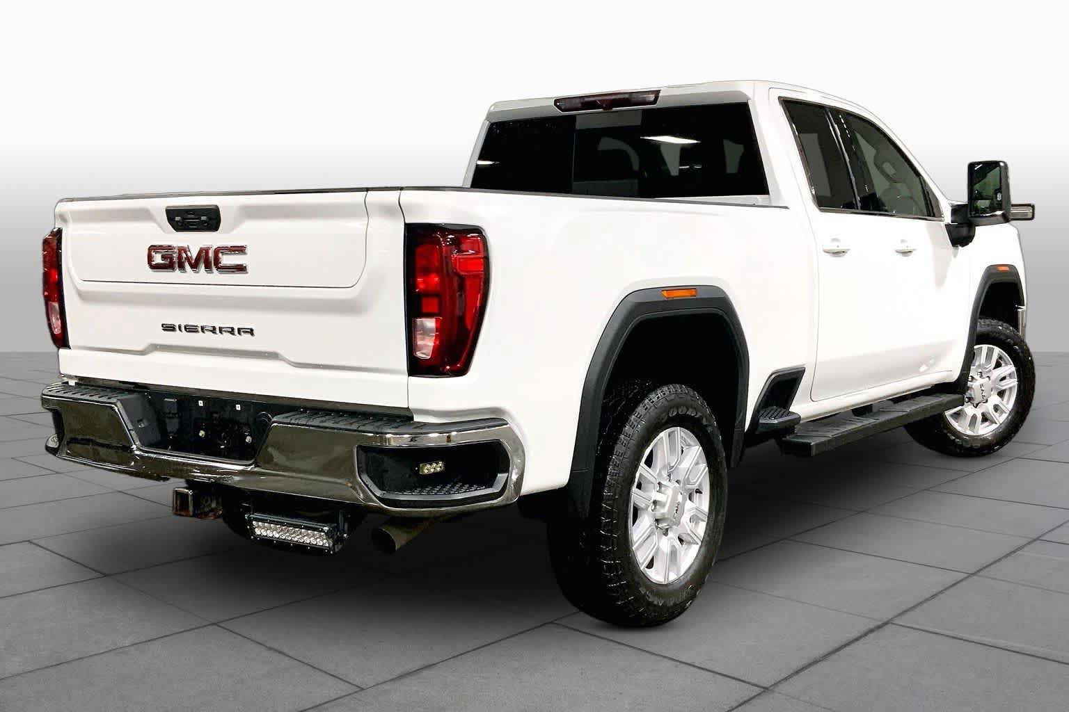 Used 2022 GMC Sierra 2500 SLE w/ SLE Value Package; AWD/4WD image 13