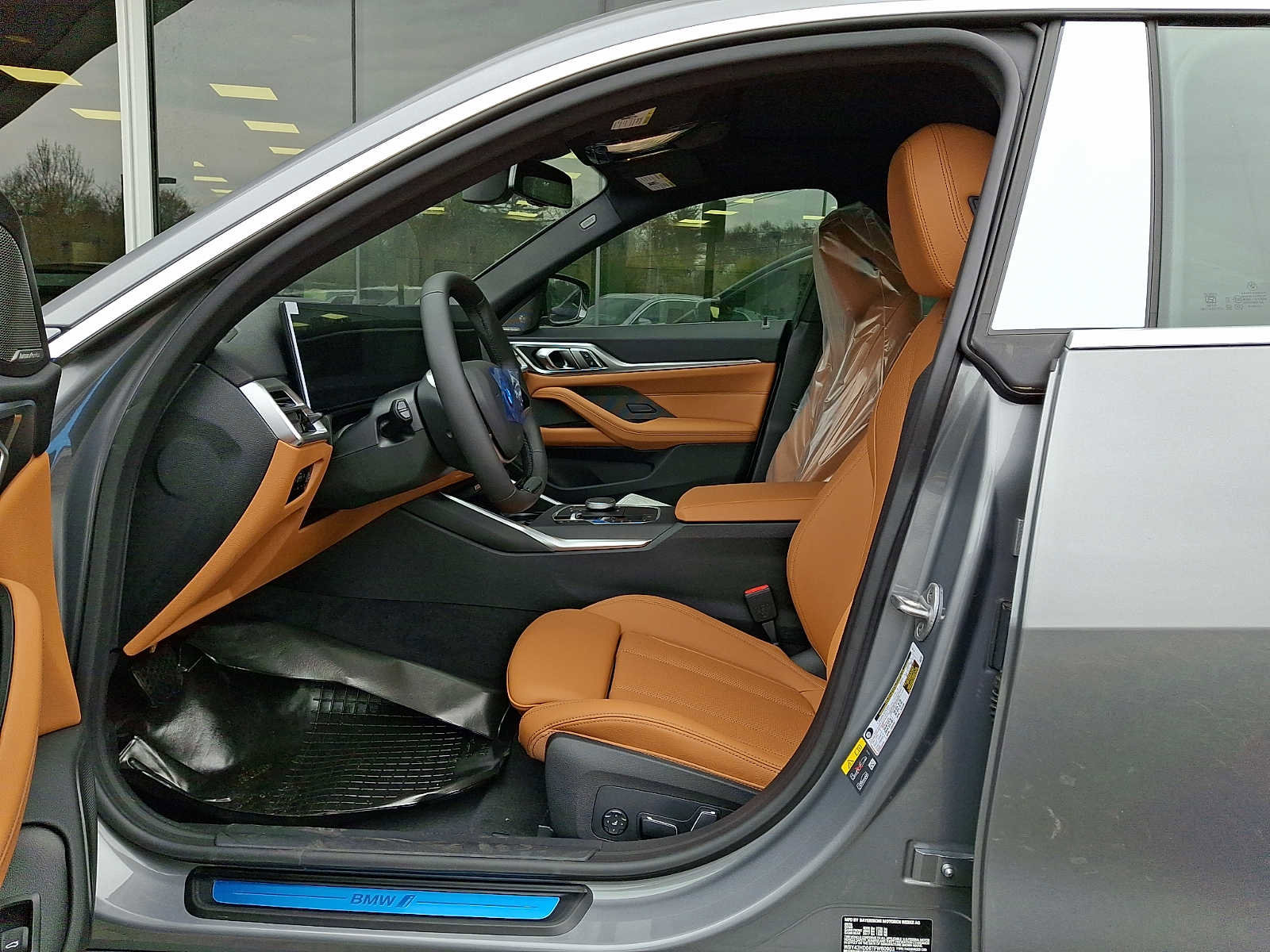 New 2026 BMW i4 xDrive40 AWD/4WD image 5