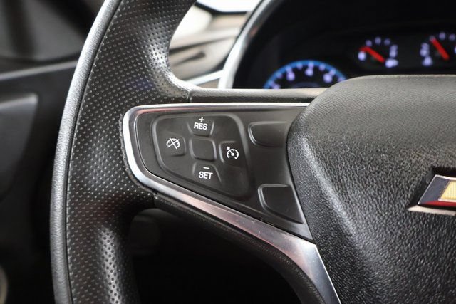 Used 2021 Chevrolet Malibu LT FWD image 18