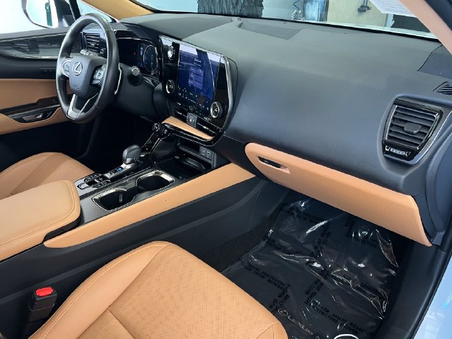 Used 2026 Lexus NX 350 AWD w/ Accessory Package (2T) image 38