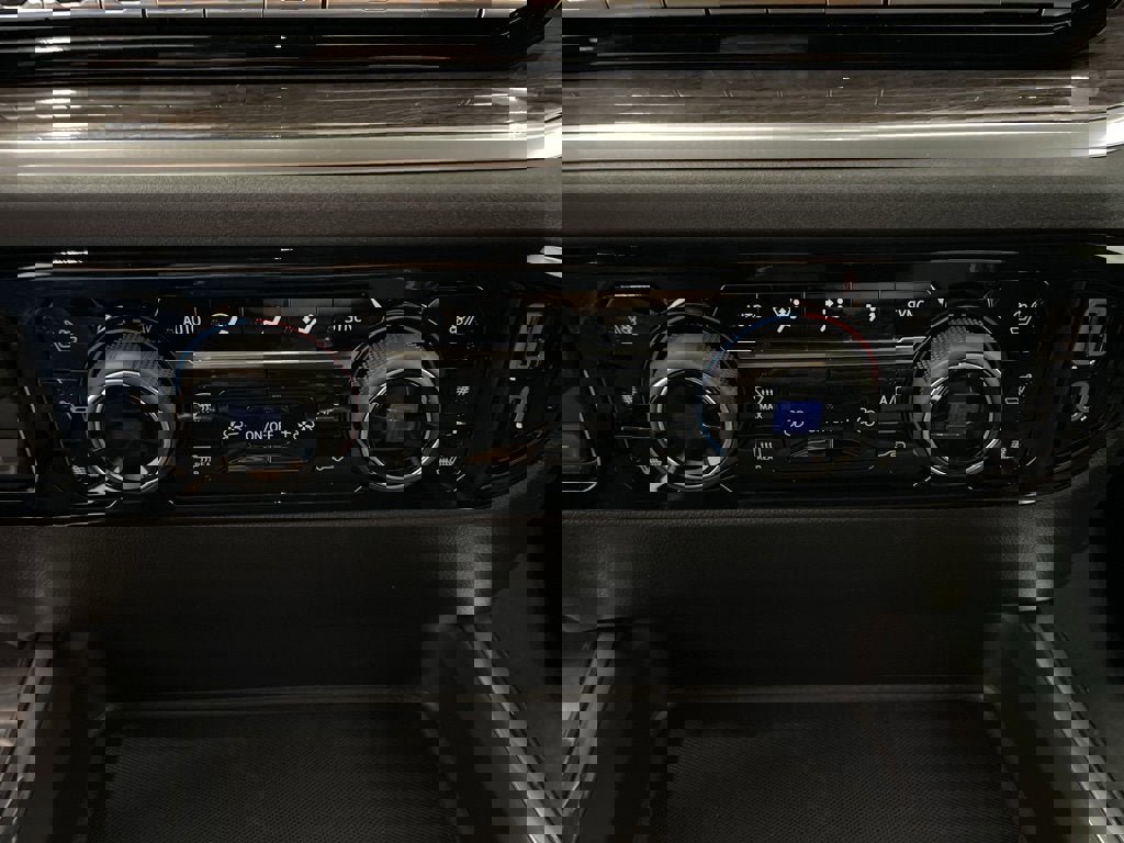 New 2026 Chevrolet Silverado 3500 LTZ w/ LTZ Plus Package image 23