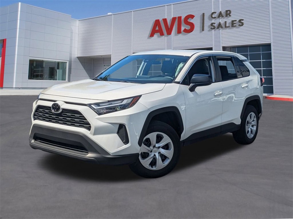 Used 2025 Toyota RAV4 LE image 1