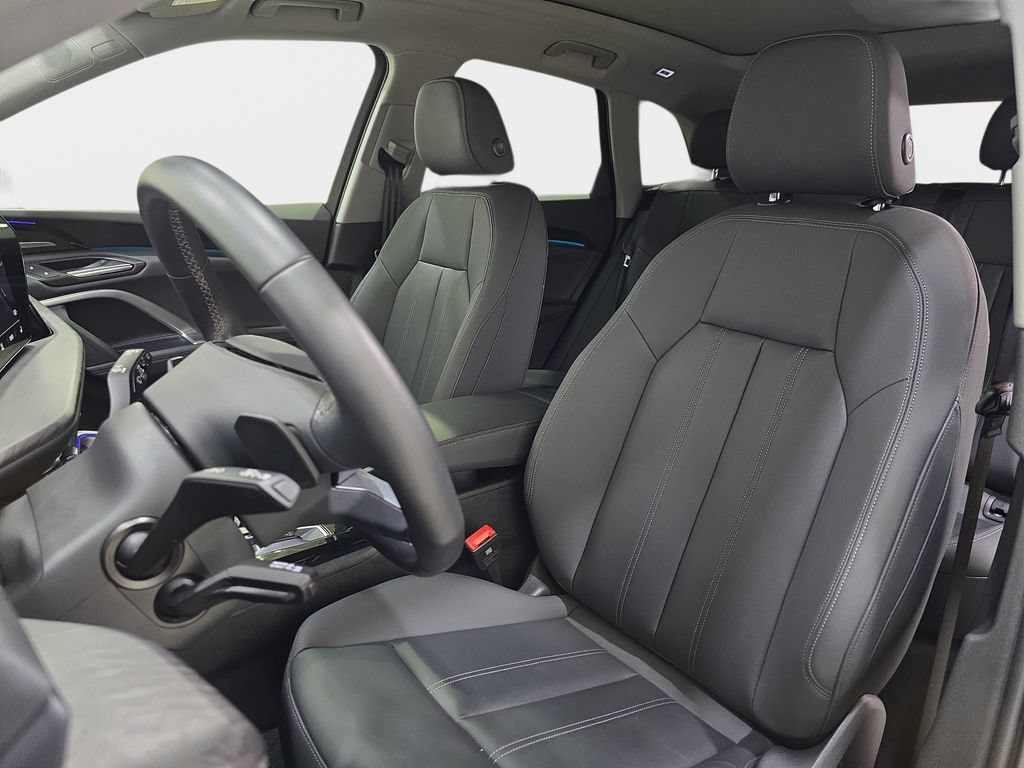 Used 2025 Audi Q5 Premium w/ Premium Plus AWD/4WD image 18