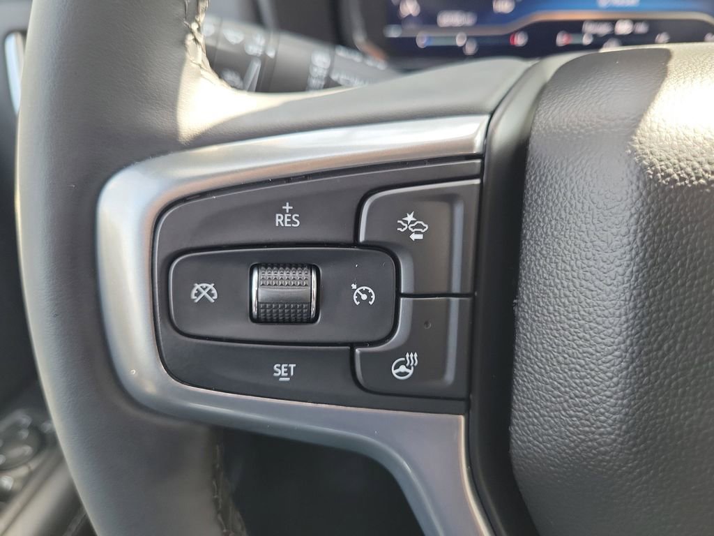 Used 2023 Chevrolet Tahoe LT w/ Luxury Package RWD image 5