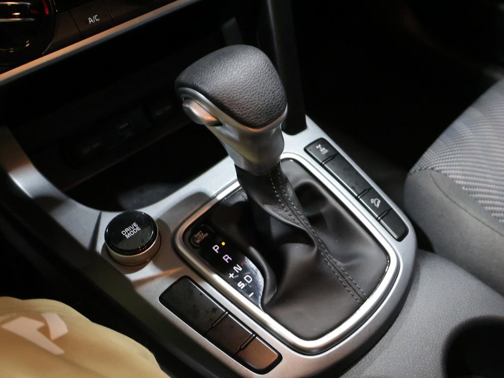 Used 2021 Kia Seltos LX image 29