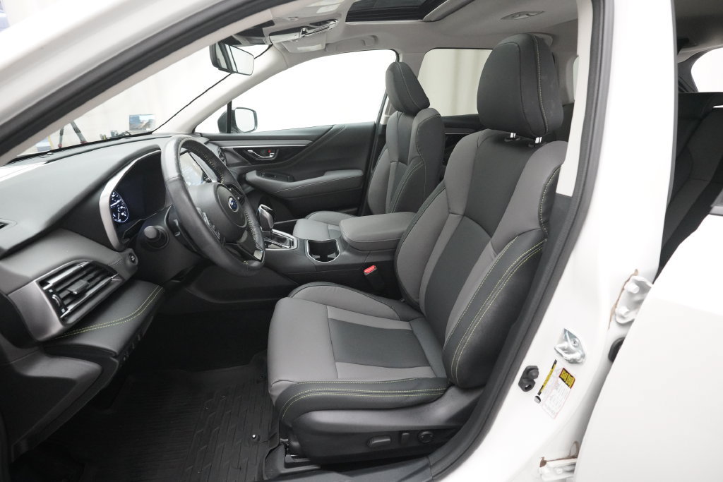 Certified 2024 Subaru Outback Onyx Edition AWD/4WD image 8