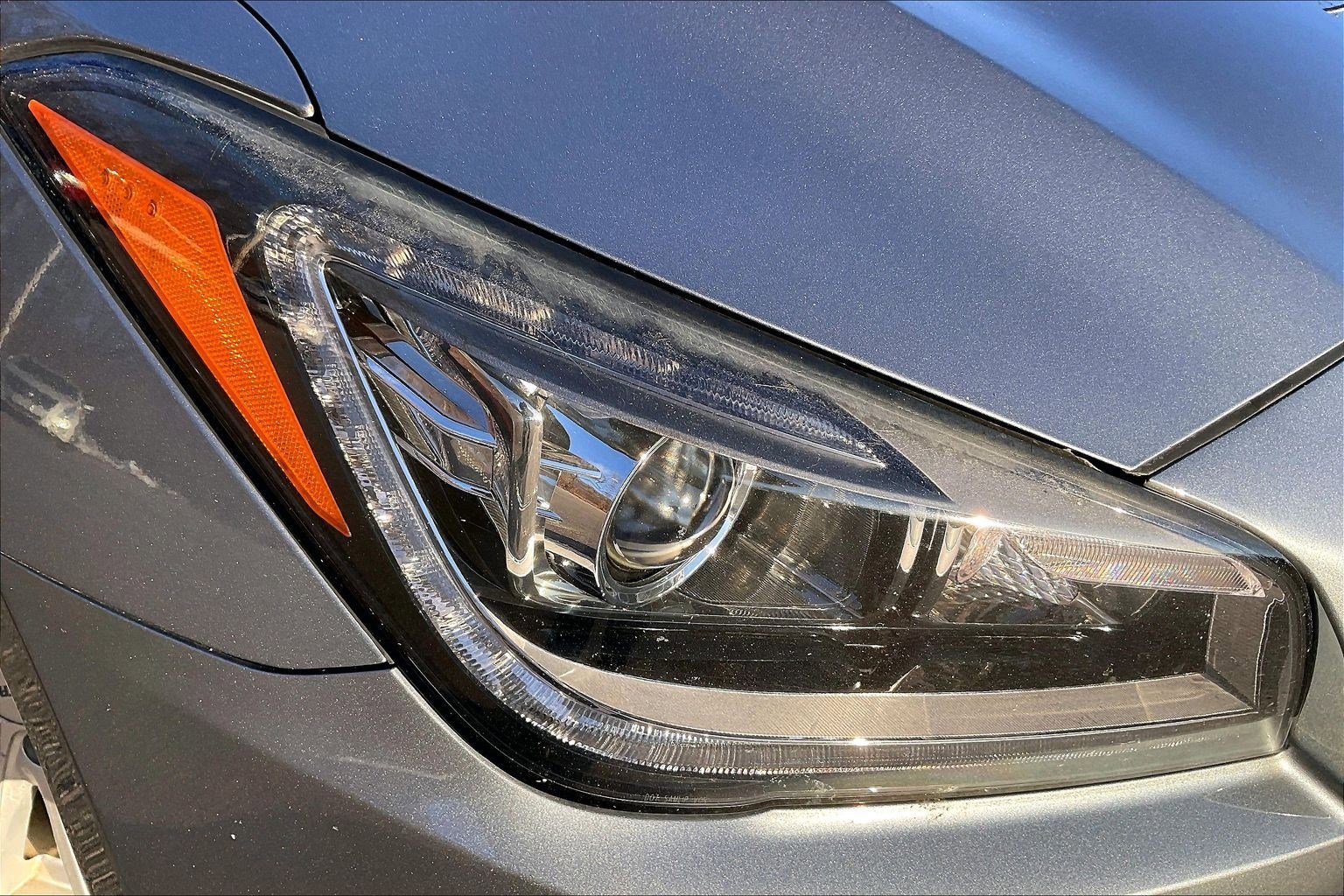 Used 2015 Hyundai Genesis 3.8 w/ Option Group 03 image 26