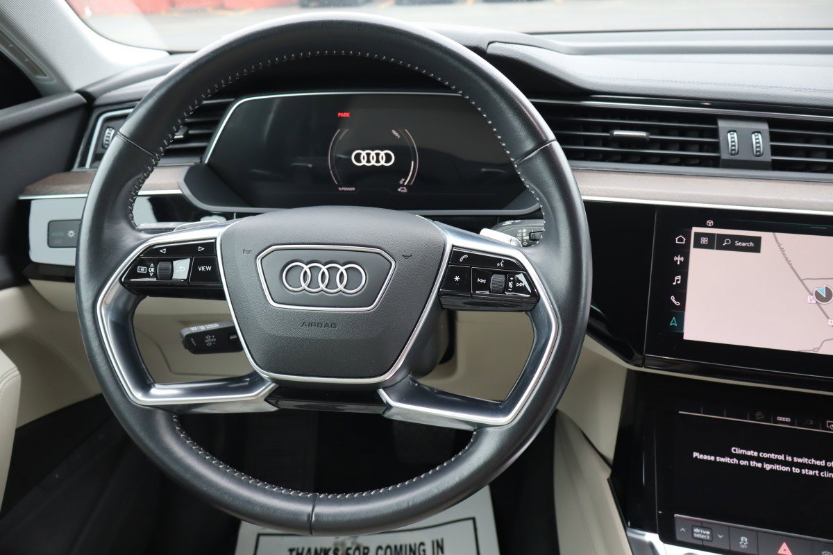 Used 2021 Audi e-tron Premium w/ Convenience Plus Package image 10
