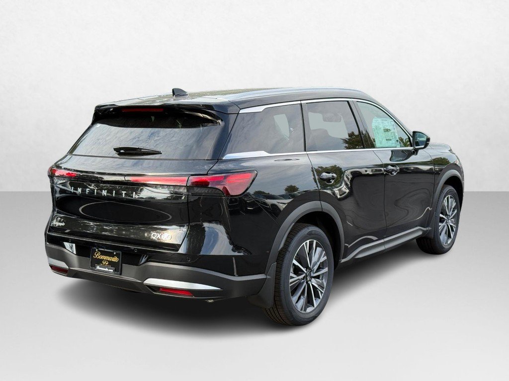 New 2027 INFINITI QX60 Luxe FWD image 3