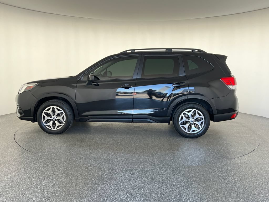 Used 2024 Subaru Forester Premium AWD/4WD image 7