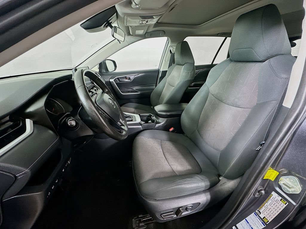 Used 2019 Toyota RAV4 XLE w/ Convenience Package AWD/4WD image 29