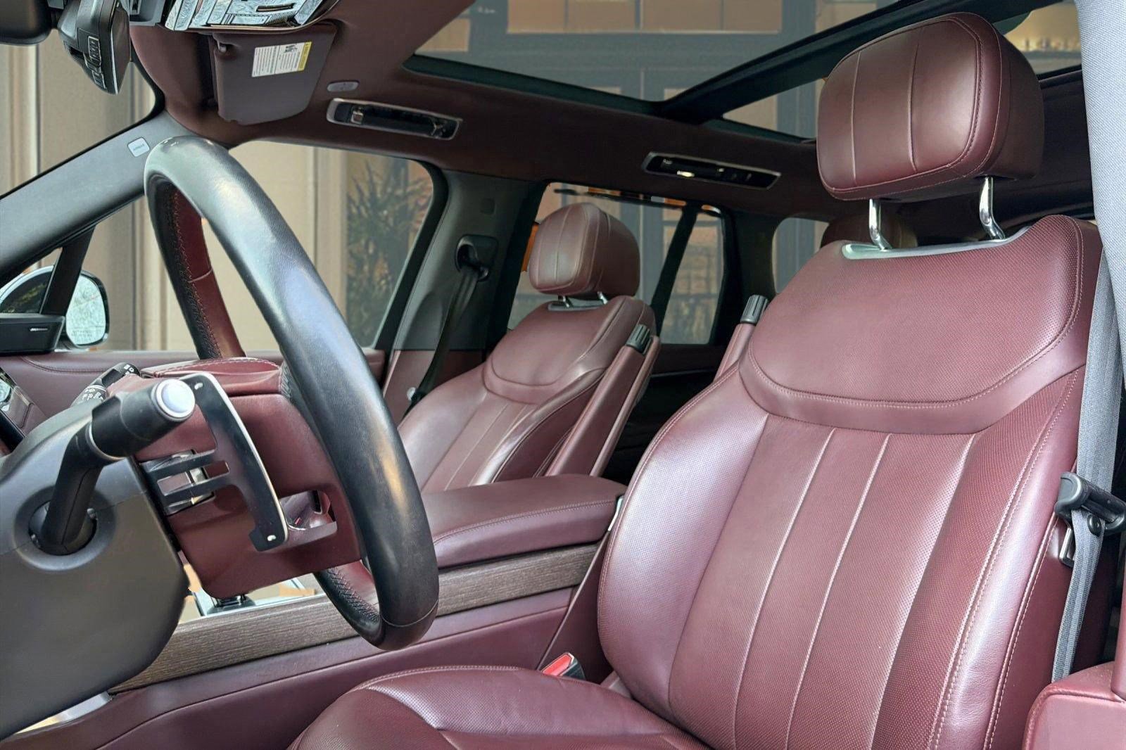 Used 2023 Land Rover Range Rover SE AWD/4WD image 9