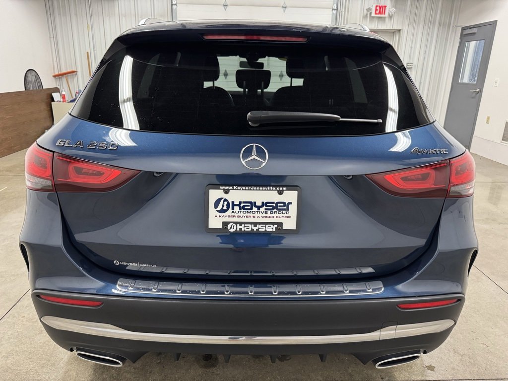 Used 2023 Mercedes-Benz GLA 250 4MATIC image 4